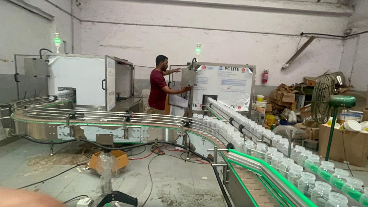 Bottle Cleaning Machine Installation